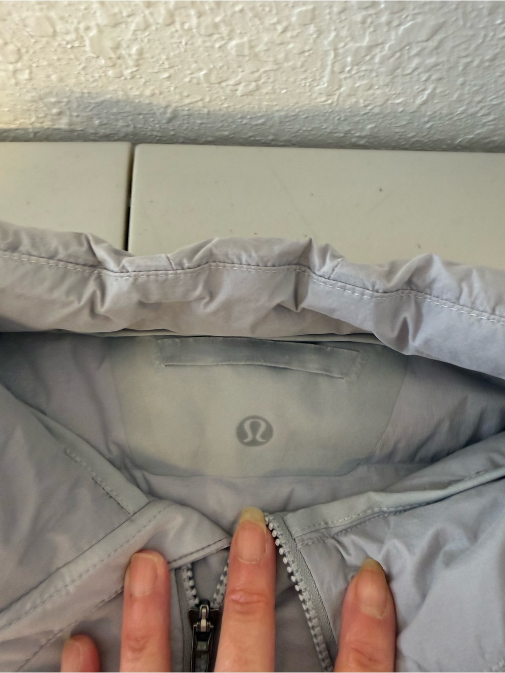 Lululemon Men’s XL Navigation 700 Down Fill Jacket Gray Lightweight Puffer Coat - Picture 13 of 16